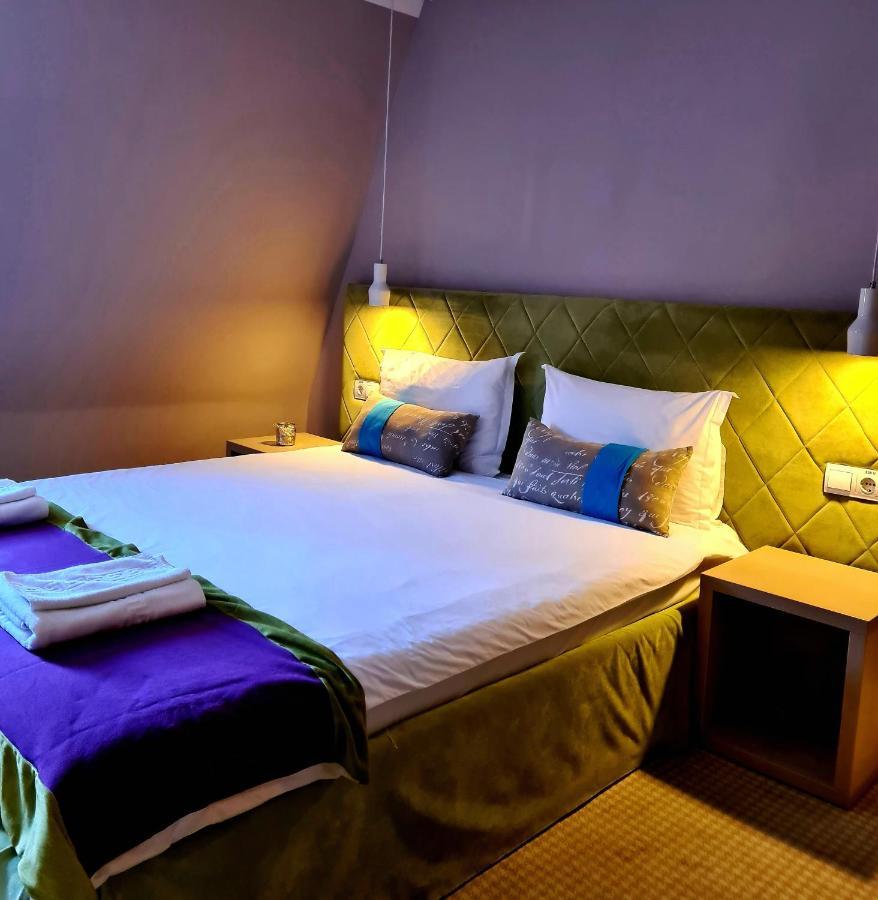 Hotel Casa Grinda Sibiu Esterno foto