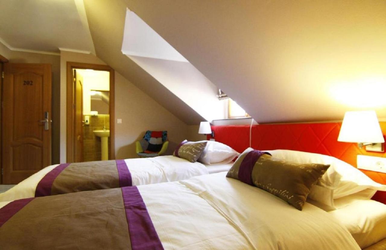 Hotel Casa Grinda Sibiu Esterno foto